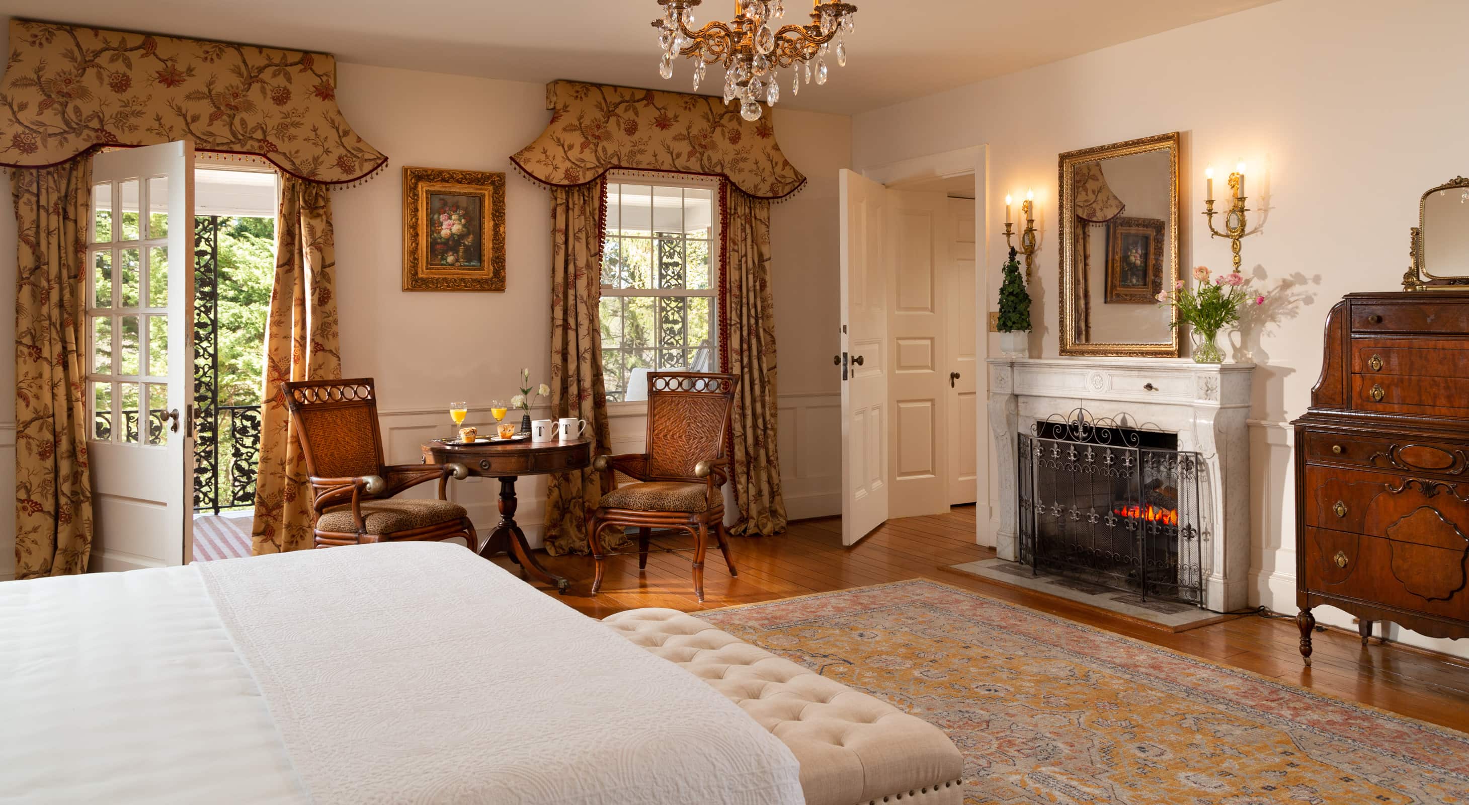 Large guest suite at our Chesapeake Bay inn